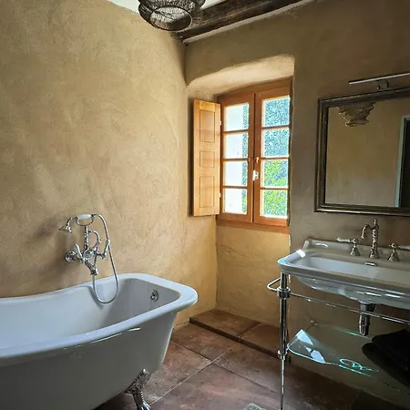 With Character In Corsica Scolca